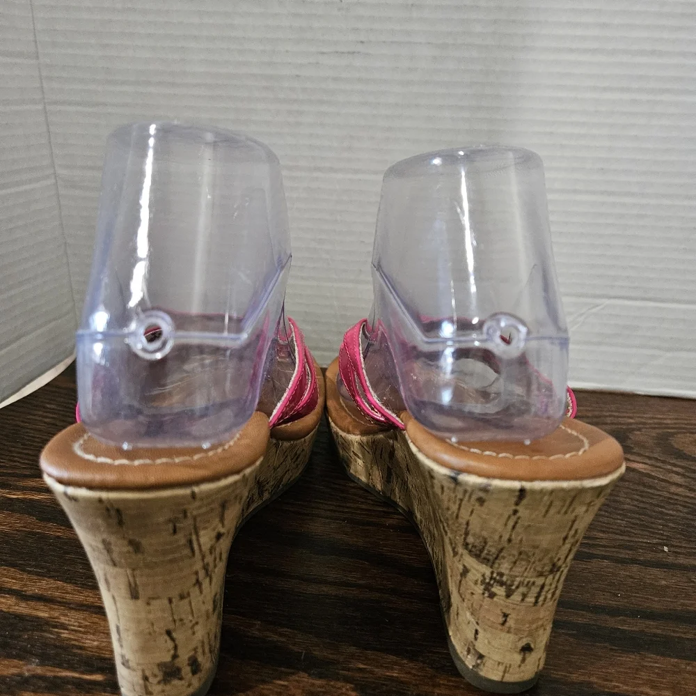 Arizona Jean Co. Cork Wedge Thong Heels (Bin8) - Picture 3 of 5
